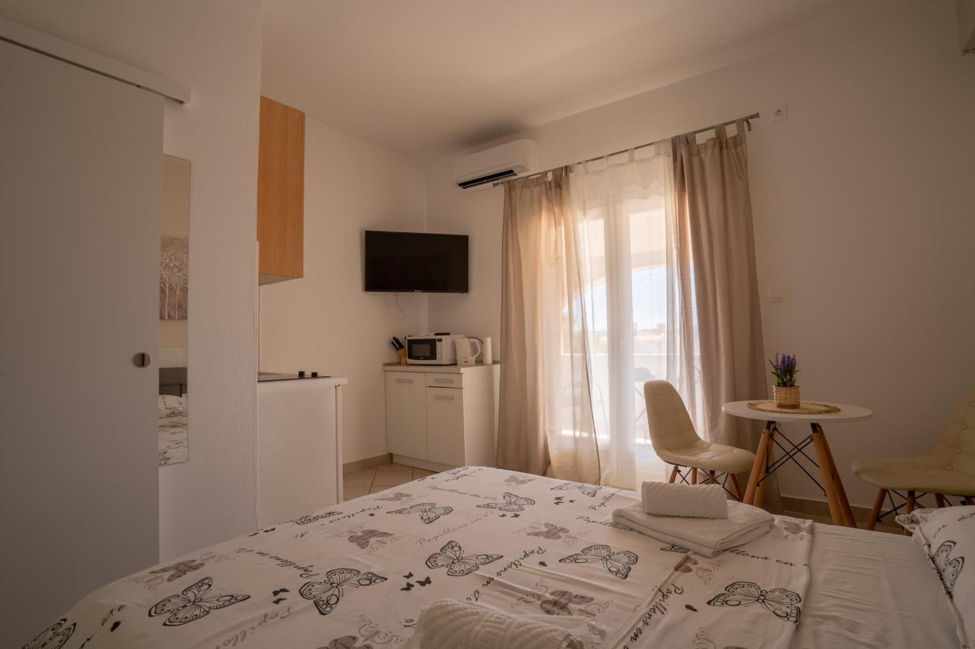 Apartments & Rooms Petra Задар Экстерьер фото
